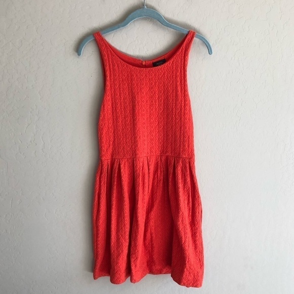 ANTHROPOLOGIE Torchon Embossed Ponte Dress - Picture 4 of 8